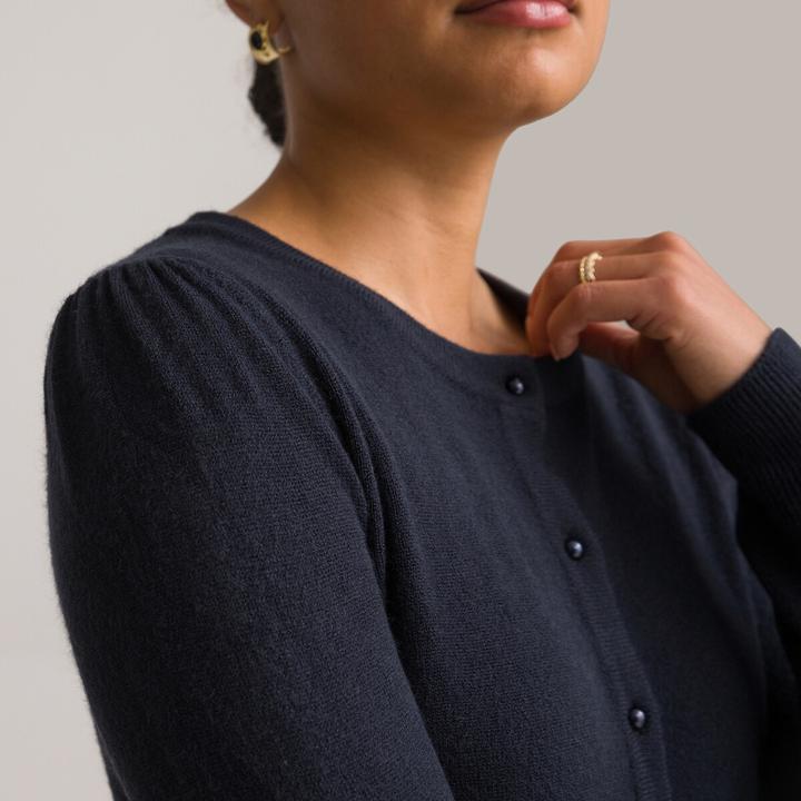 Produktbild Anne Weyburn Cardigan mit rundem Ausschnitt und Knopfleiste (42)