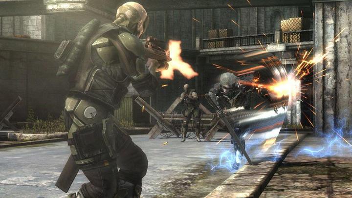 Actual product image Konami Metal Gear Rising Revengeance English PlayStation 3 (PS3, EN)