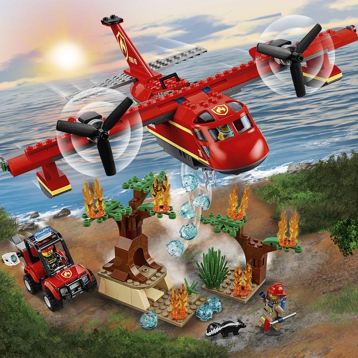 Produktbild LEGO Löschflugzeug der Feuerwehr (60217, LEGO City)