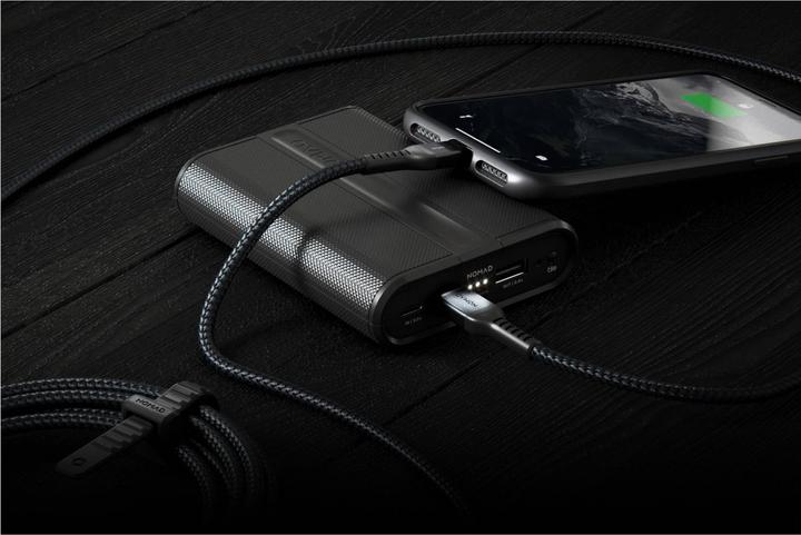 Actual product image Nomad USB C – Lightning (3 m, USB 2.0)