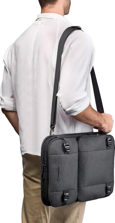 Actual product image Manfrotto Reloader Tough Laptop Sleeve (15", Universal)