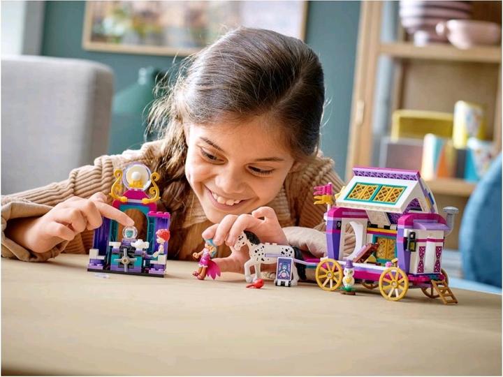 Produktbild LEGO Magischer Wohnwagen (41688, LEGO Friends)