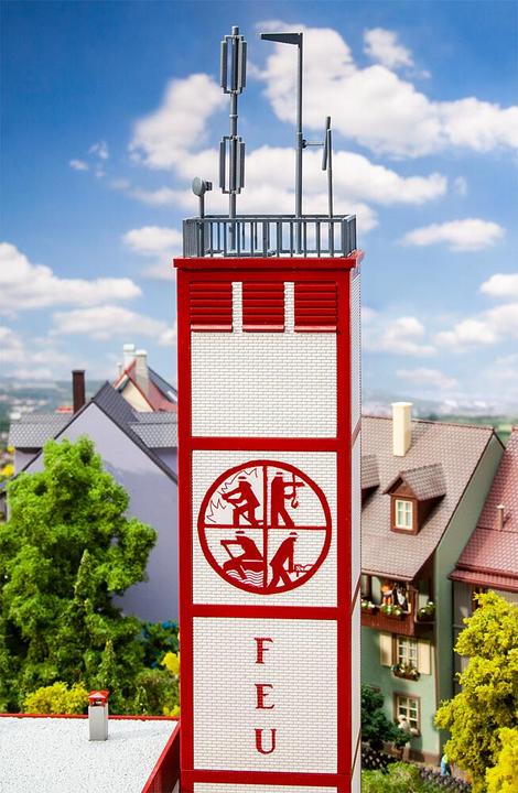 Actual product image Faller Modern fire station