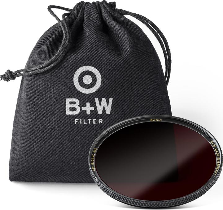 Immagine prodotto B+W 092 Filtro infrarosso, rosso scuro 695, senza rivestimento/Basic 77 mm (Filtro a trasmittanza infrarossa, 77 mm)