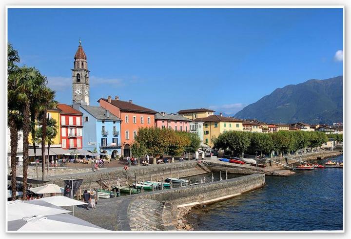 Image du produit Trenddeko Promenade du port sur le lac Majeur (100 x 70 cm)