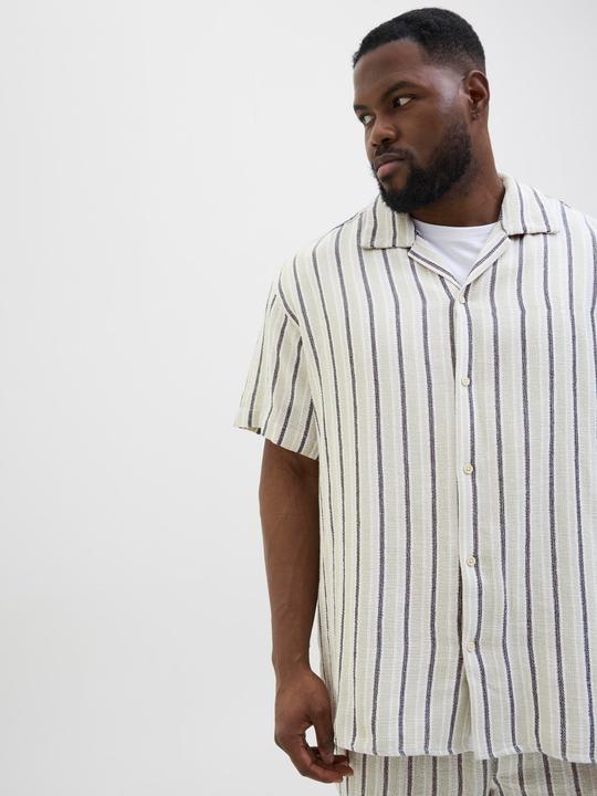 Actual product image Jack & Jones Jorcoba Stripe Resort Shirt Ss Sn Pls (4XL)