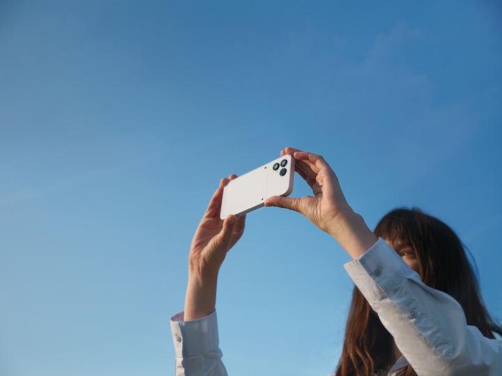 Actual product image Fairphone (Gen. 6) (256 GB, Cloud White, 6.31", Dual SIM, 50 Mpx, 5G)