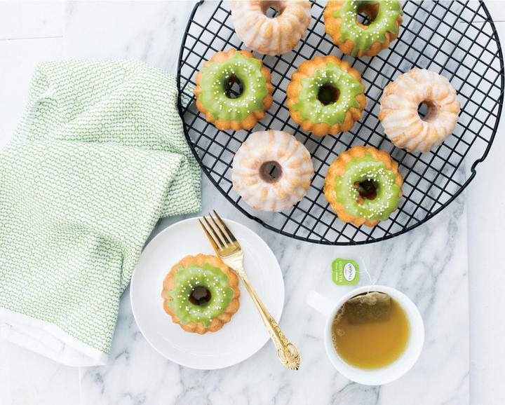 Actual product image Nordic Ware - Anniversary Bundtlette