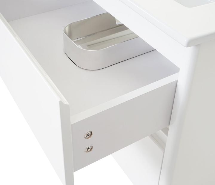 Actual product image MCW B19