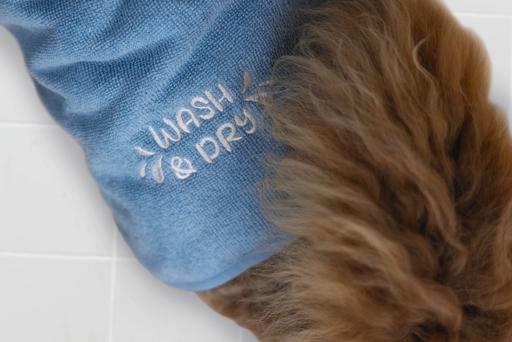 Immagine prodotto Beeztees Hundebademantel Aras (Accappatoio per cani)