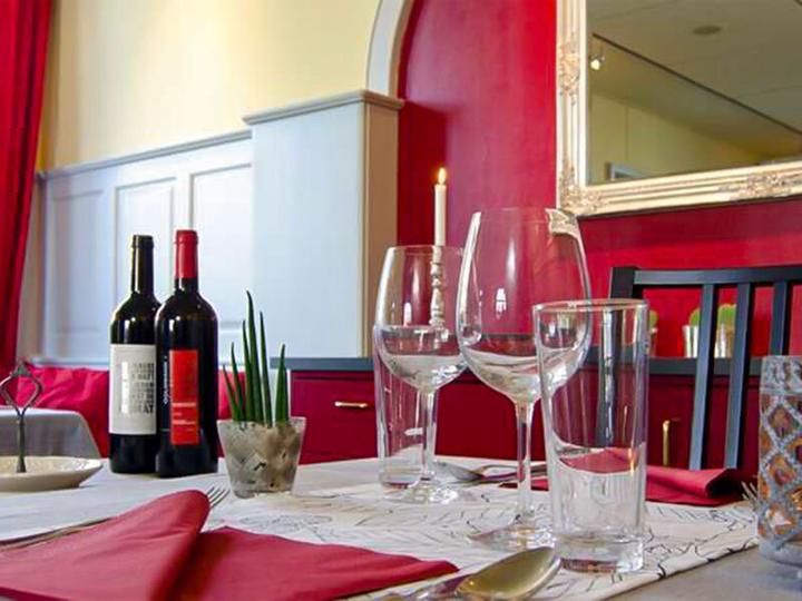 Actual product image Smartbox Dinner for 2 people at the Gasthaus zur Brugg in Baden (2 pers.)