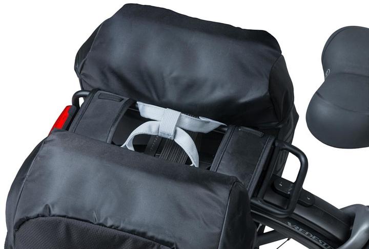 Actual product image Basil Miles (34 l, Luggage carrier bag)