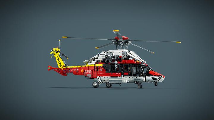 Produktbild LEGO Airbus H175 Rettungshubschrauber (42145, LEGO Technic)