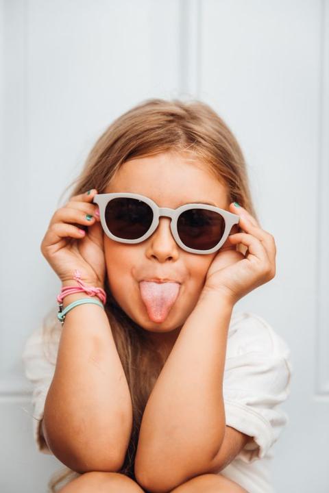 Produktbild Beaba Sonnenbrille 4-6 J SUNNY Samtgrau