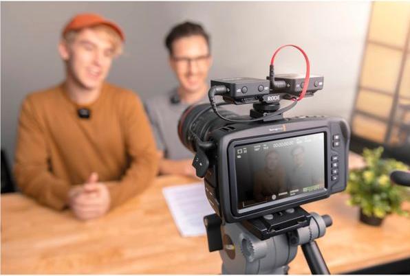 Actual product image RØDE DCS-1 Double Hot Shoe Holder