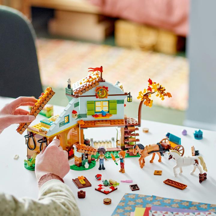 Actual product image LEGO 41745 Autumns Riding Stable (41745, LEGO Friends)