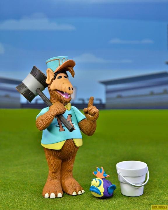 Produktbild Neca Alf figurine Toony Classic Baseball Alf 15 cm