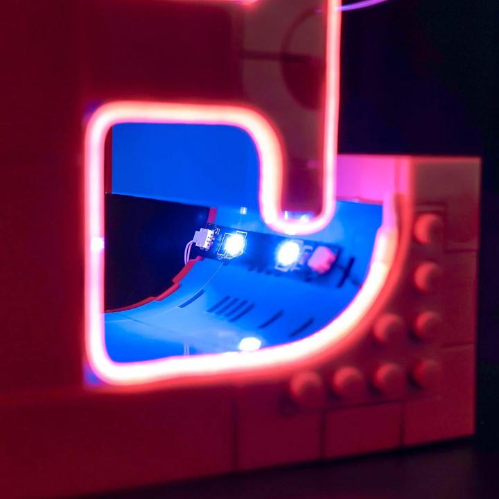 Actual product image BrickBling LED Licht Set für LEGO LOVE (31214)