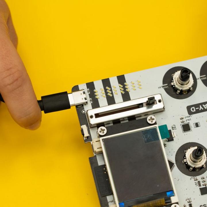 Actual product image CircuitMess Jay D - DJ Mixer