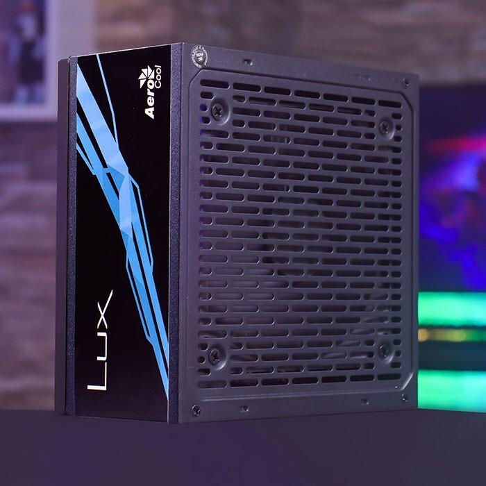 Produktbild AeroCool LUX 550W - stromforsyning - ATX (550 W)