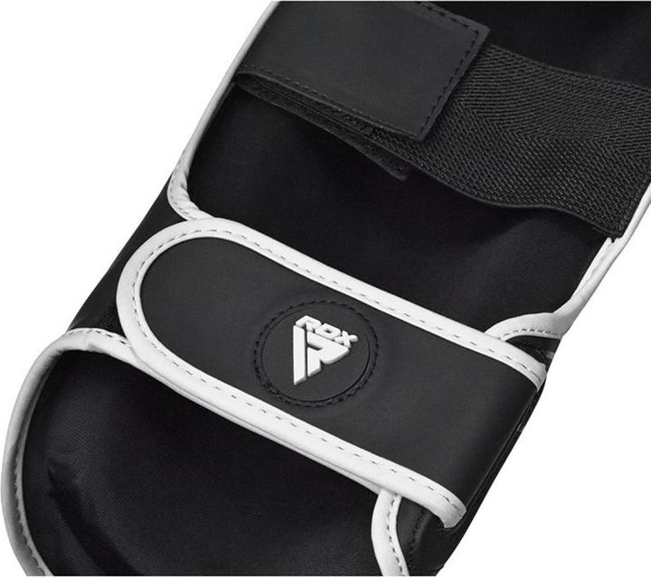 Actual product image Rdx Shin Instep F6 Matte White-L (L)