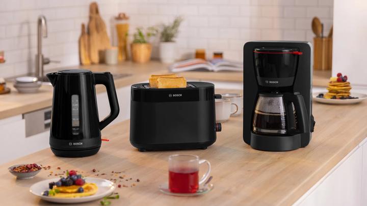 Actual product image Bosch Hausgeräte BOSC Kettle (1.70 l, EU plug)