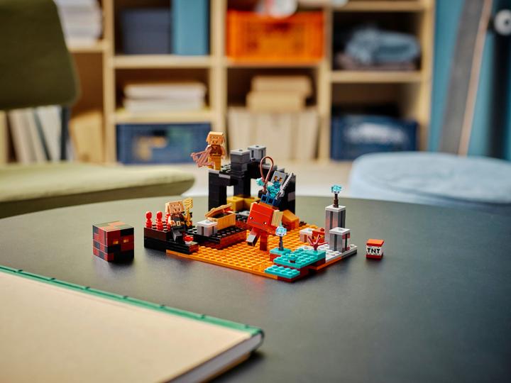 Image du produit LEGO Le bastion du Néant (21185, LEGO Minecraft)