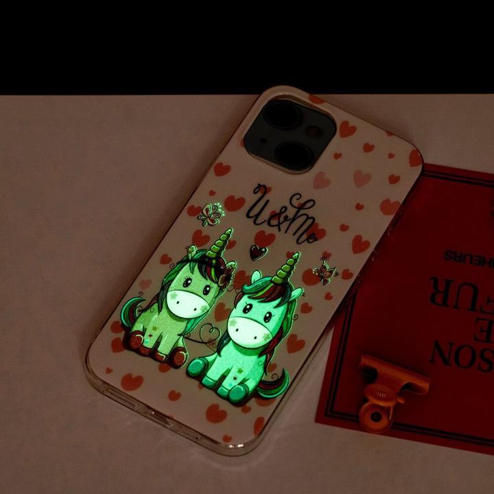 Image du produit Cover-Discount iPhone 15 - Étui en silicone Licorne nocturne (Apple iPhone 15)