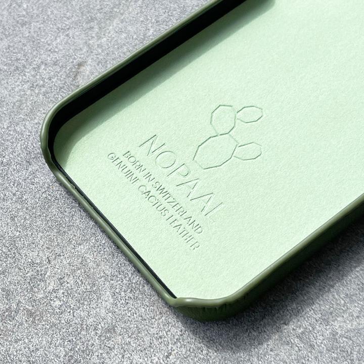 Produktbild Nopaal Hülle veganes Kaktusleder pampasgrün (Apple iPhone 12 Pro Max)