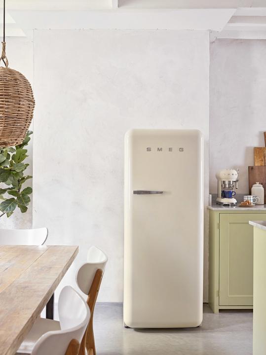 Actual product image Smeg FAB28RCR5 (270 l)