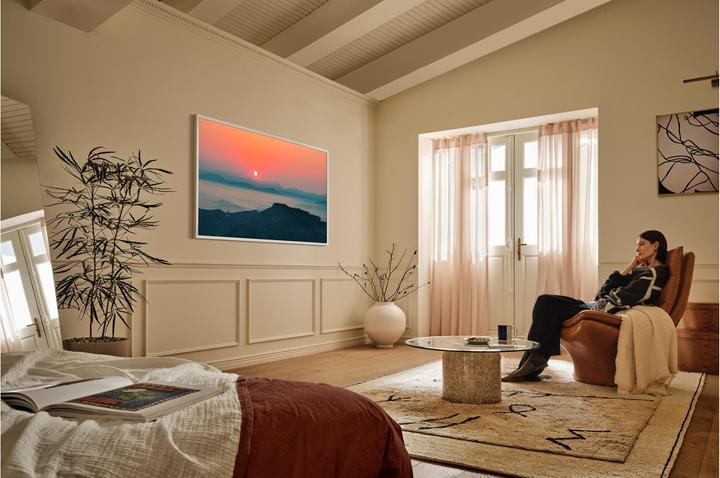 Image du produit Samsung QE75LS03FW (75", The Frame Pro, LED, NeoQLED, 4K, 2025)
