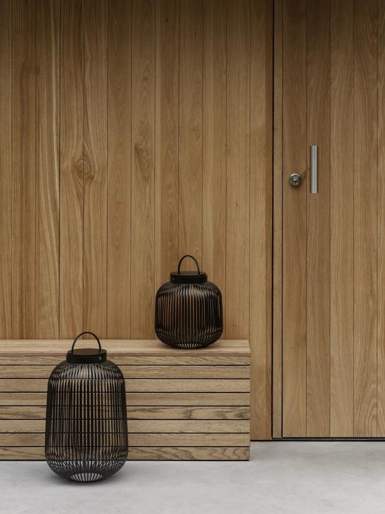 Immagine prodotto Blomus Dispositivo mobile a LED LITO LED L 31 x 49 cm per uso interno ed esterno nero (31 x 49 cm, 1 x)