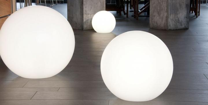 Productafbeelding 8 seasons design SOLAR Lichtgevende Bol Decoratie Lamp 50 cm, Wit (410 lm, IP44)
