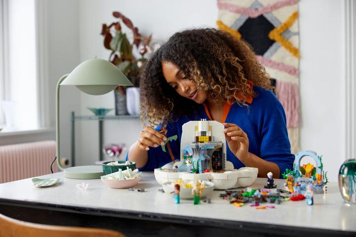 Actual product image LEGO La Conchiglia Reale della Sirenetta 43225 (43225, LEGO Disney)