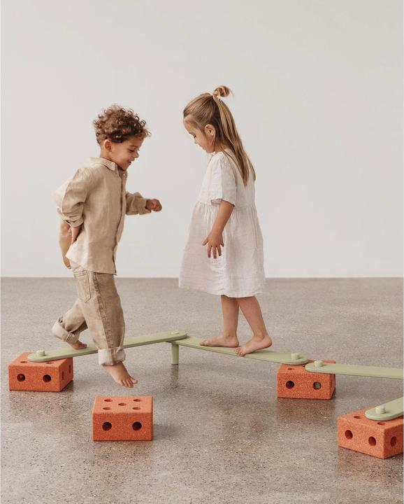Actual product image Modu Balance Track