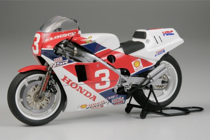 Actual product image Tamiya 1:12 Honda NSR 500 Factory Team/Paint