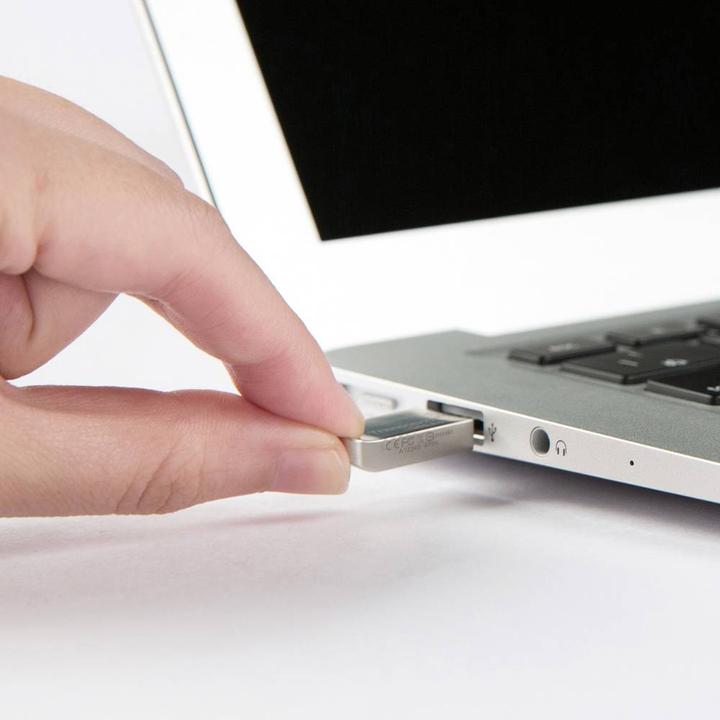 Actual product image Transcend JetFlash 710S (64 GB, USB-A, USB 3.1)