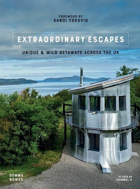 Actual product image Extraordinary Escapes (English, Gemma Bowes, 2022)