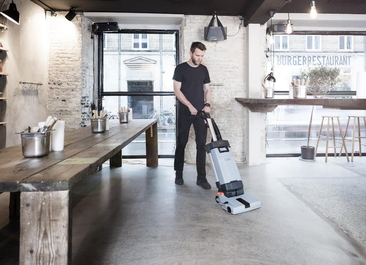 Actual product image Nilfisk SC 100 E (Scrubber-dryer)