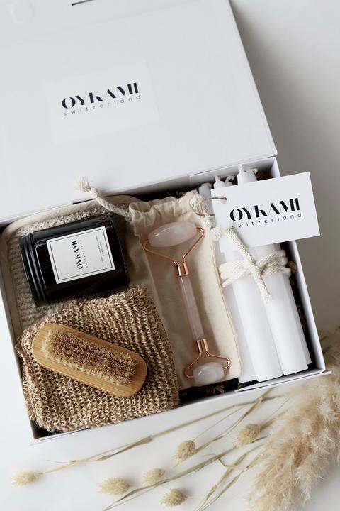 Produktbild Oykami Beauty Geschenkbox "Tokyo" Rosenquarz (Körperpflegeset)