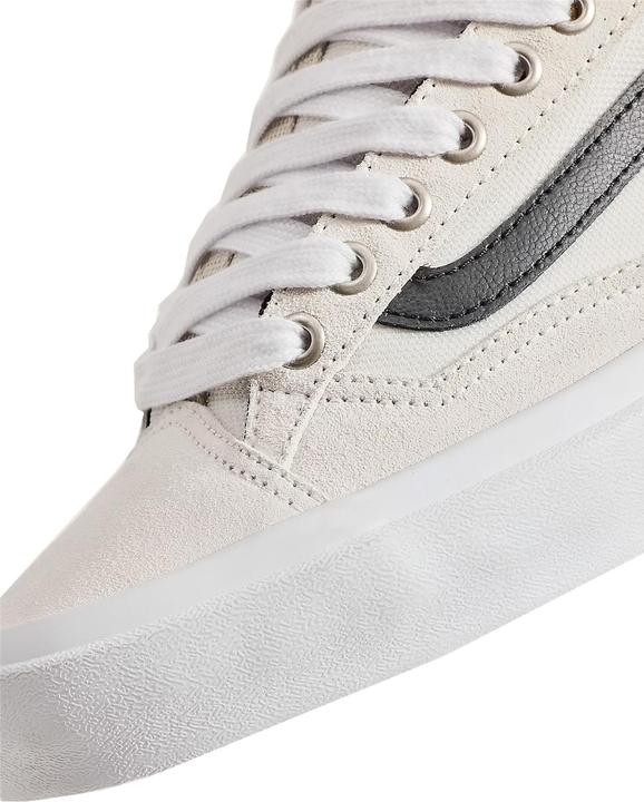 Actual product image Vans Skate Old Skool 36 + ANTIQUE WHITE/BLACK (43)