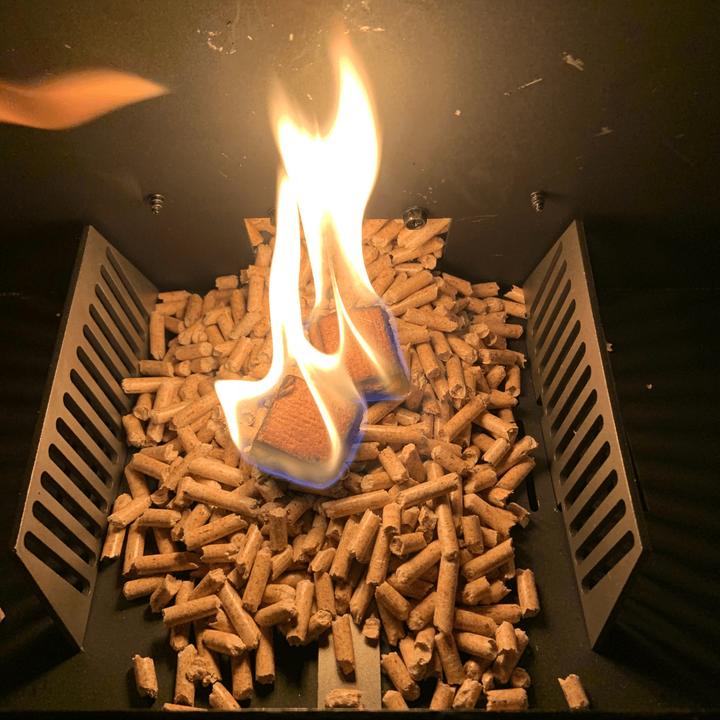 Produktbild K-Stove Vesuvius Pelletofen | Terrassenheizer 4,5 kW Rost (4500 W)