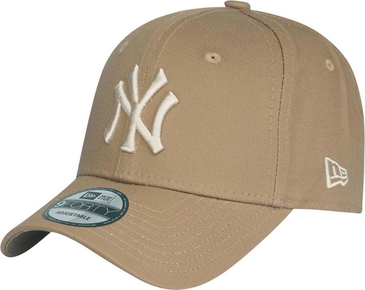 Actual product image New Era 9Forty Strapback Cap - New York Yankees khaki stone