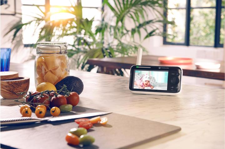 Actual product image Motorola Baby Monitor Video PIP1500 (Video & Audio, 300 m)