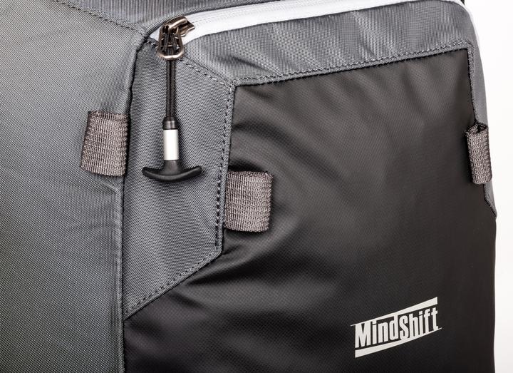 Actual product image Mindshiftgear PhotoCross 15L (Camera shoulder bag, 20 l)