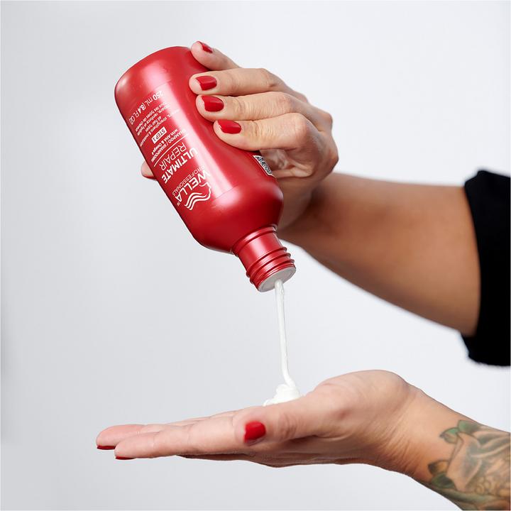 Produktbild Wella Ultimate Repair - Shampoo (50 ml, Flüssiges Shampoo)