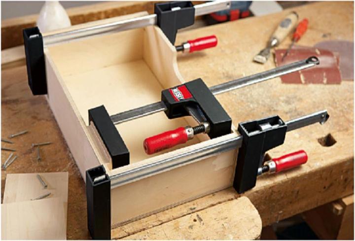 Actual product image Bessey Korpuszwinge (1000 mm)