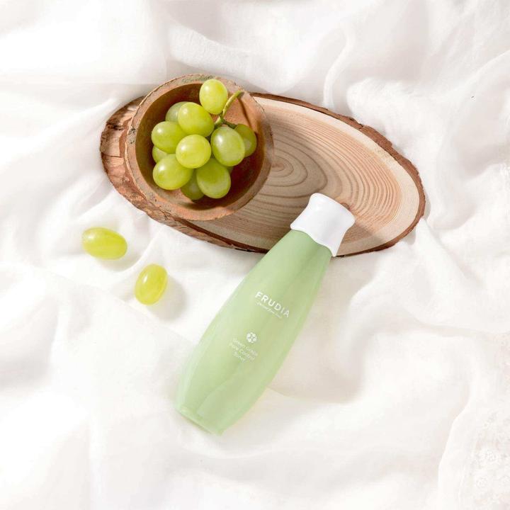 Produktbild Frudia Green Grape (195 ml)