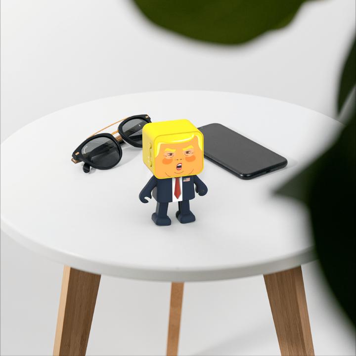 Image du produit Mobility on Board Dancing President speaker Donald Trump (4 h, Fonctionnement sur batterie)