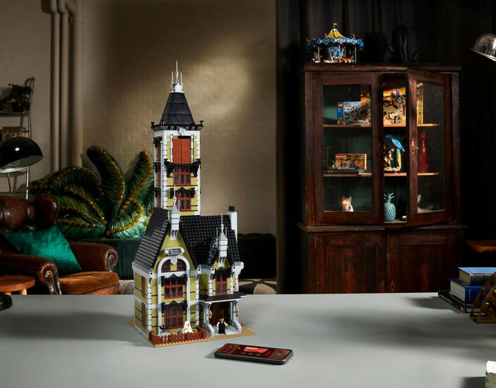 Produktbild LEGO Haunted House (10273, LEGO Creator Expert, LEGO Seltene Sets)